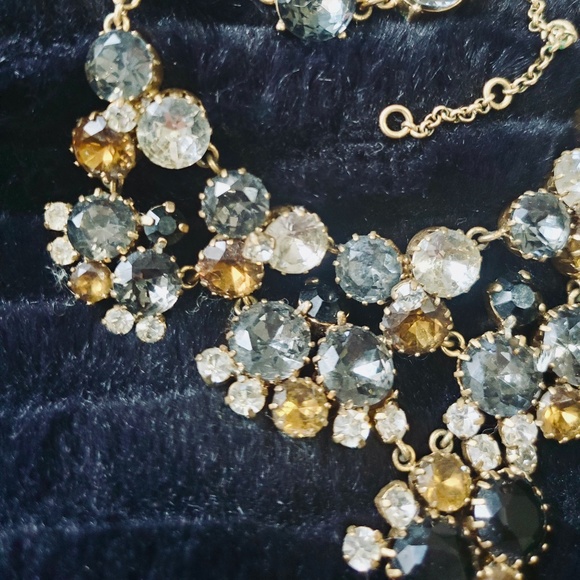 Crystal Statement Necklace - Picture 7 of 11